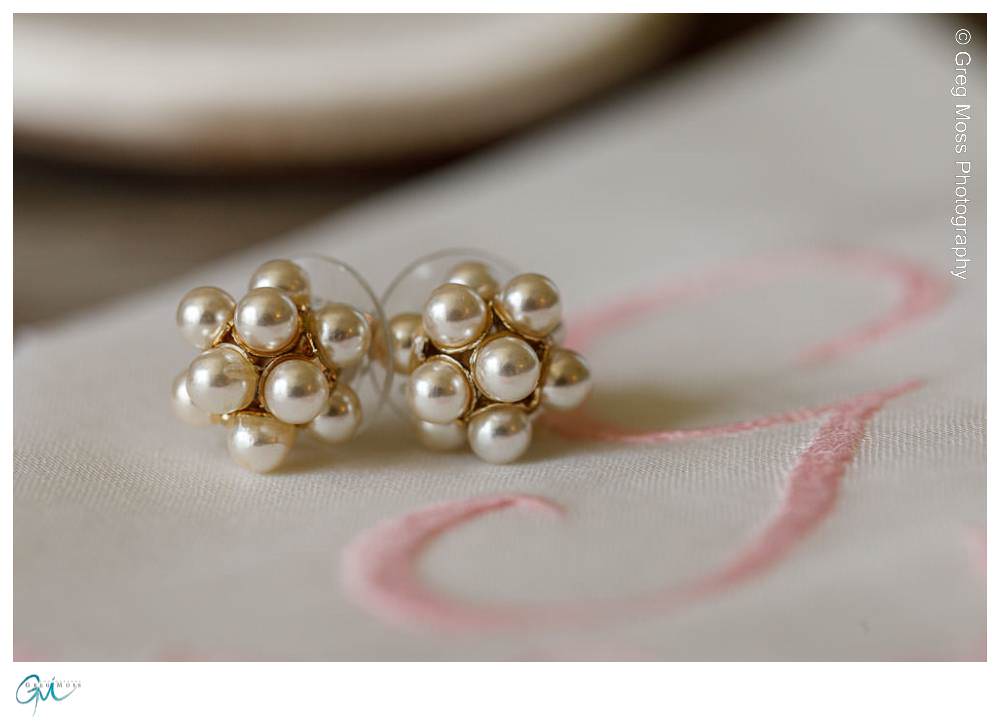 Close up of brides earrings