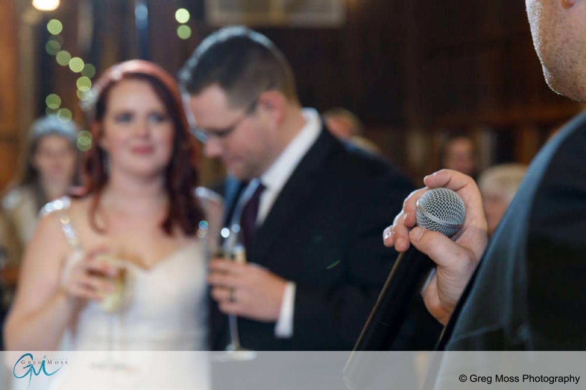 Best man speech focused on microphone